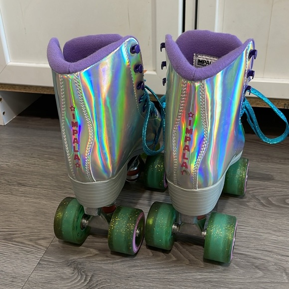 Impala roller skates great condition - Picture 4 of 5